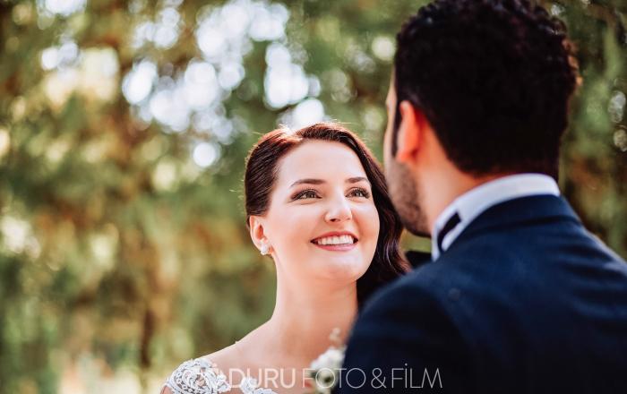 Kaliteli Düğün Fotoğrafları İçin Nasıl Bir Düğün Fotoğrafçısı Seçmelisiniz ?